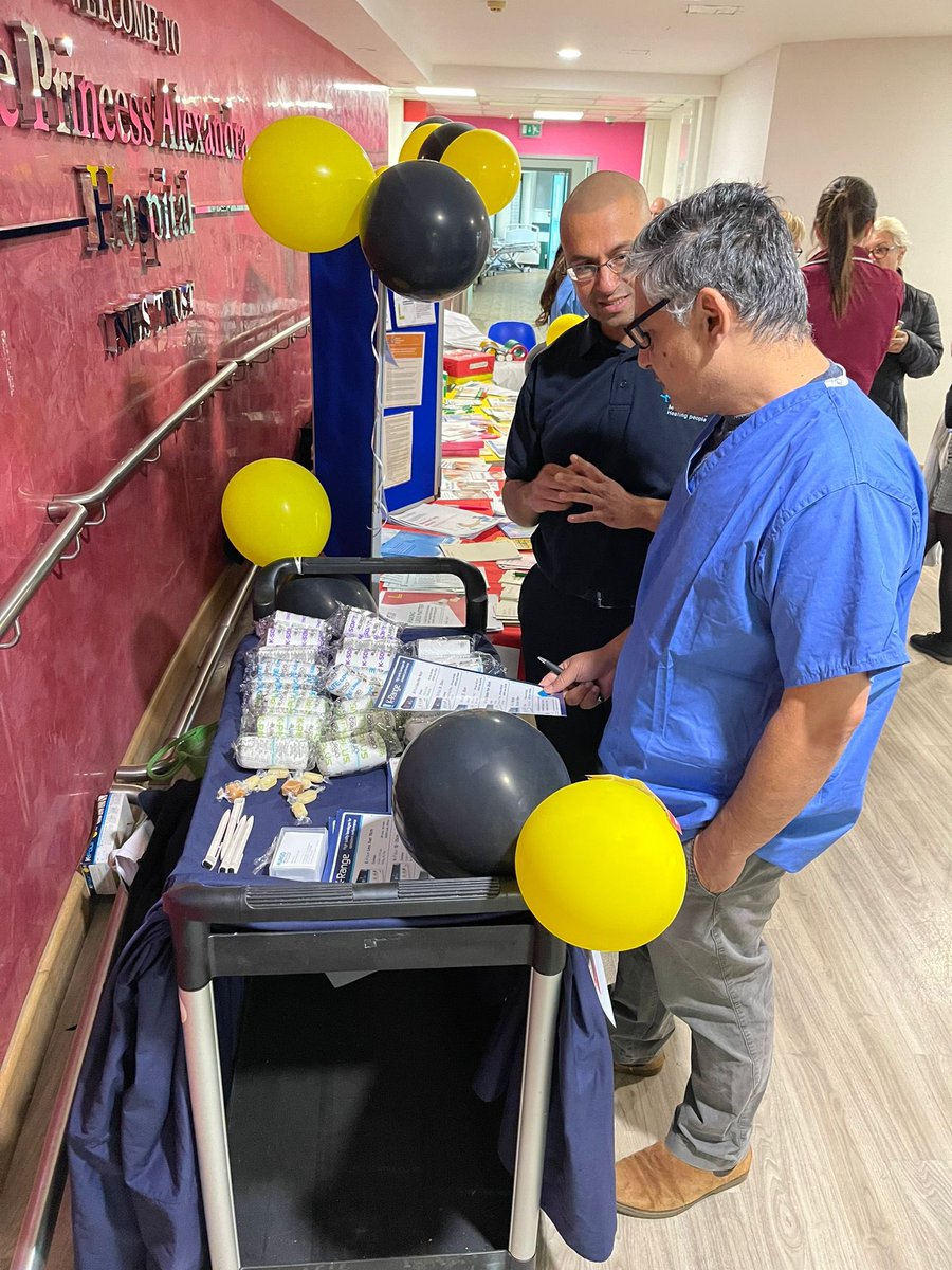 Legs matter week is here! Successful day at @NHSHarlow raising awareness on lower limb conditions and recognising the red flags. Thank you to L&amp;R UK, medi UK &amp; Urgo Medical for supporting us with our stand #legsmatter #legmatterweek #legulcers #tvn #woundcare #Hiddenharms