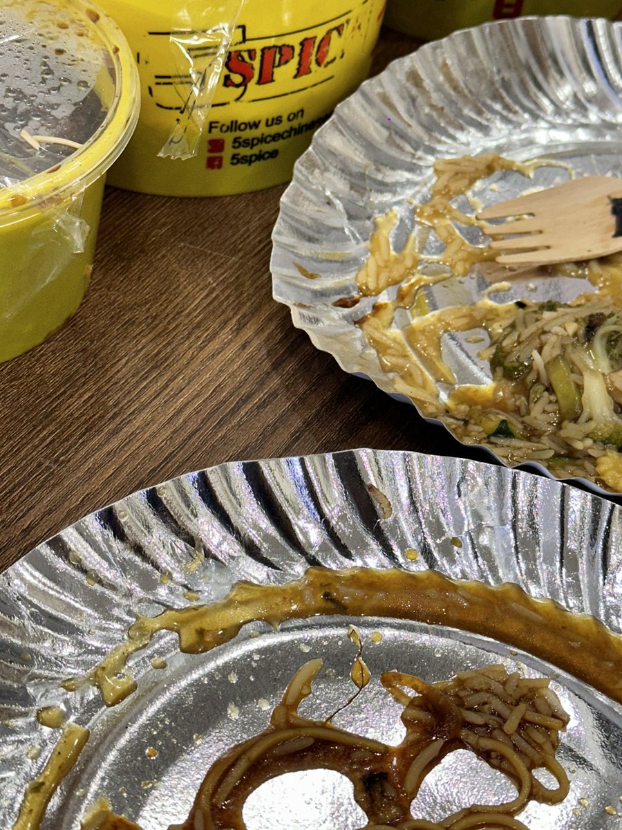 RichaRajani5's tweet photo. @5SpiceOfficial serving worms for dinner !!!! Ordered a big meal and landed up finding this. We had to throw the food seeing this disaster! Who is going to take the accountability for this ? 

#5Spiceservingworms 

@fssaiindia @consumercourtin https://t.co/w2RQkejxVi