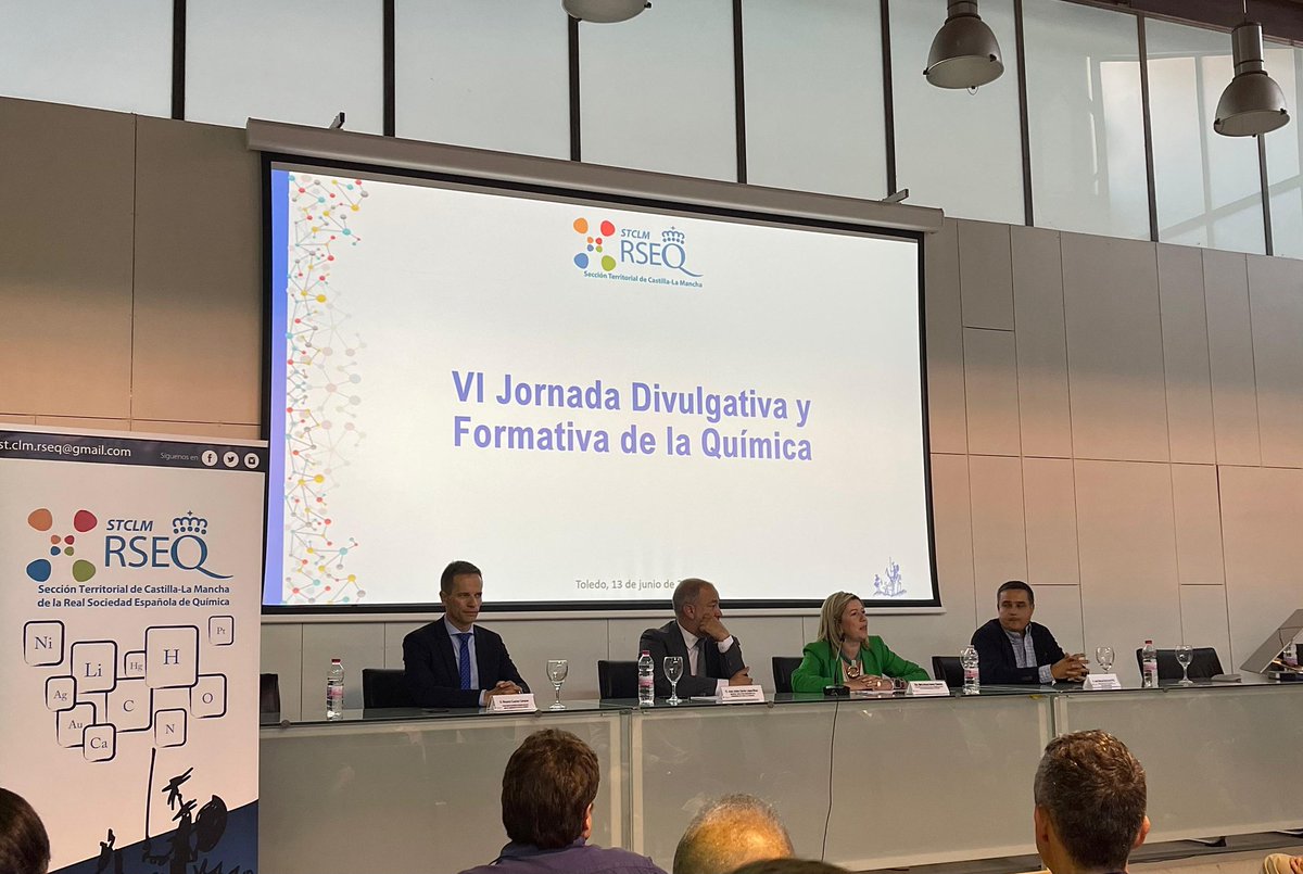 quicap_lab's tweet photo. Hoy estamos en Toledo en la VI Jornada divulgativa de la Química @rseq_stclm @uclm_es, donde han reconocido a nuestra IP @GemaDrGr1 con el Premio "Jóvenes Investigadores Químicos". ¡Enhorabuena, estamos muy orgullosos de ti! Felicidades también al resto de premiados 👏 @FCTQ_uclm https://t.co/LxnwSWlC3R