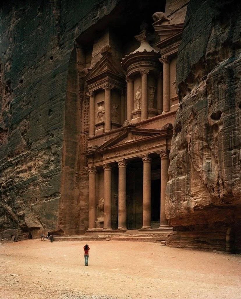 tusmedios's tweet photo. 4. Petra, en el sur de Jordania https://t.co/LtD1Yw66J4