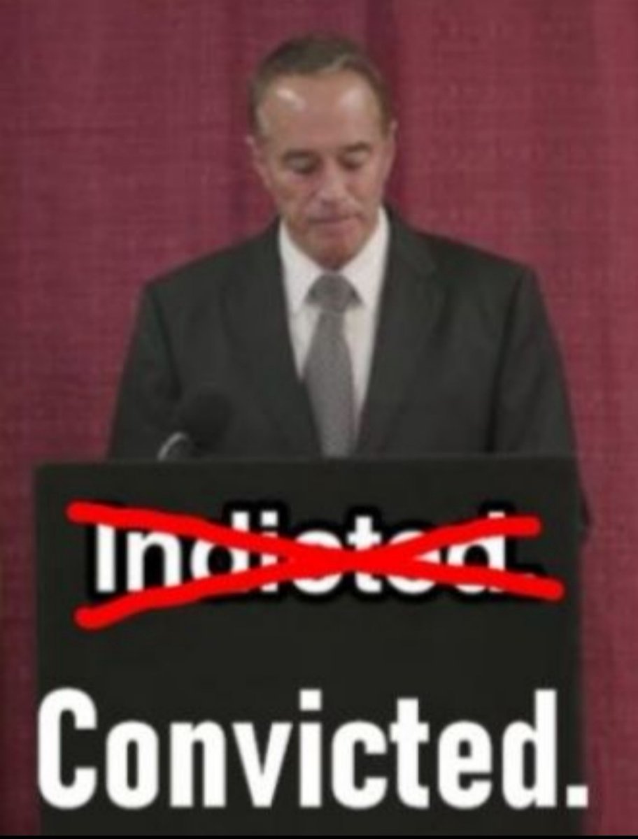 DrWaldmiller's tweet photo. @QuiverQuant Welcome to EVERY member of Congress! Last "caught" was #RepChrisCollins of WNY who was sent to Federal Prison. Collins is already vying for Byron Donalds' Congressional seat here in Florida. https://t.co/VlqLtzZU9a