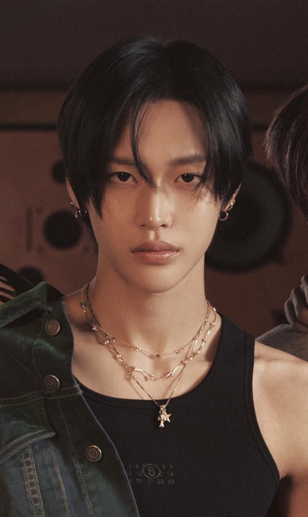 emi_emiliaa's tweet photo. RIIZE COMEBACK DAY-3

He is just insane 

#BoomBoomBass
#RIIZE_BoomBoomBass
#RiizingDayWithRiize 
#3DAYSTOBOOMBOOMBASS
#RIIZE #라이즈 https://t.co/kdbz9OfSZw