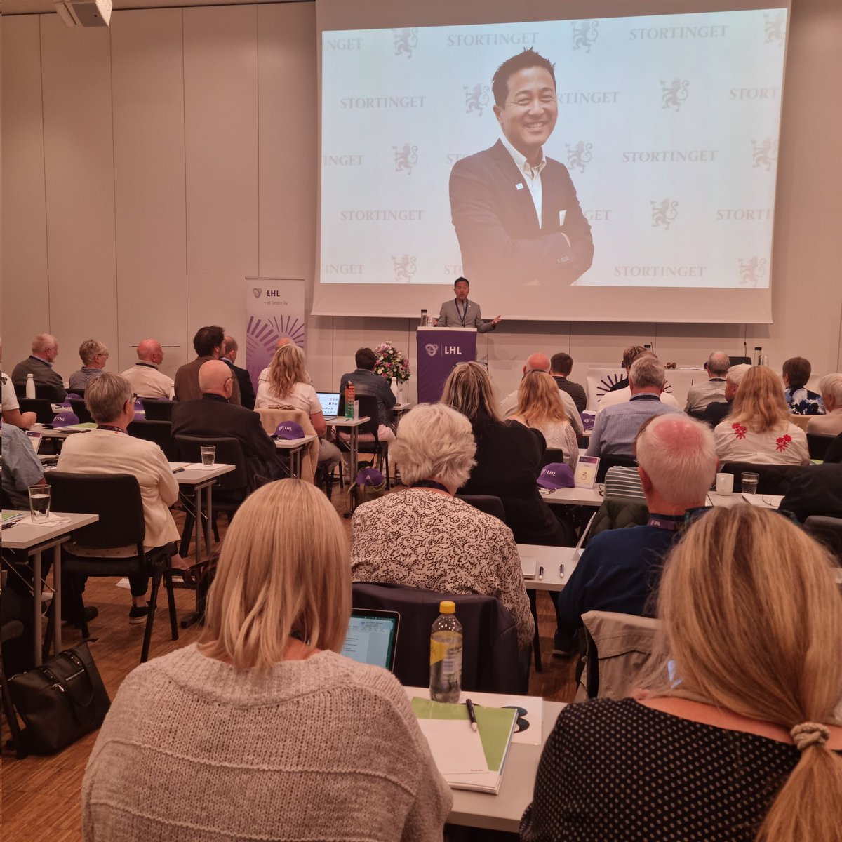 LHL_ipf's tweet photo. Påtroppende generalsekretær i @LHLorg ble ønsket varmt velkommen av LHL Landsmøte 2024. Vi ser fram til at han starter ved årsskiftet. https://t.co/jECE7smERF