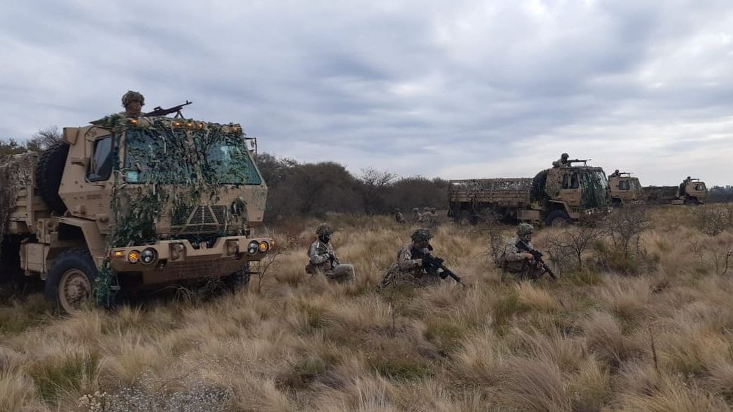 Ejercito_Arg's tweet image. #LaPampa El Regimiento de Infantería Mecanizado 6 realizó actividades de adiestramiento operacional en el campo de instrucción de la Guarnición Ejército #Toay, a fin de mejorar las capacidades operativas y la coordinación entre las diferentes fracciones.