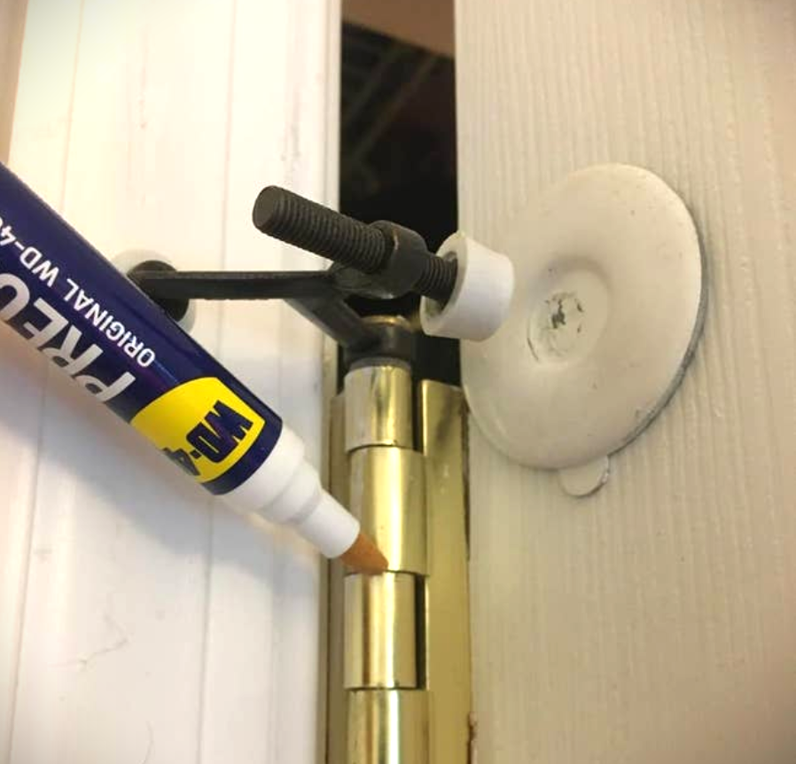 OriginalWD40's tweet photo. BuzzFeed thinks our WD-40® Precision Pen will “make you believe in magic” and we think so too. This pocket-sized tool gets the Job Done Right® without the over spray.

Available now on Amazon:
https://t.co/VEClnIRgiy

Read the full article here:
https://t.co/KUpBsxTv49 https://t.co/iOksnAxP5W