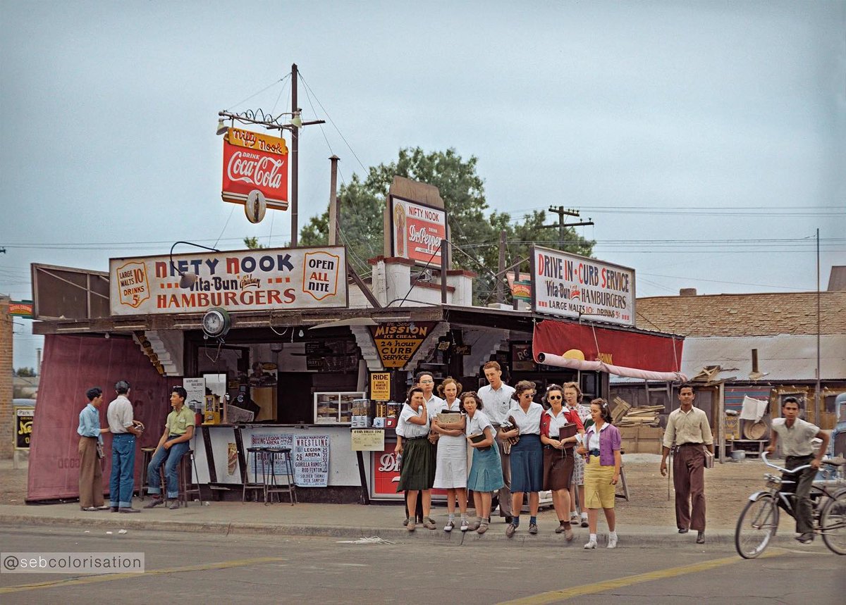 HistoryColored tweet media