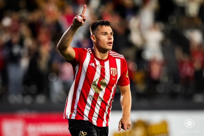 dziegiell26's tweet photo. Konsekwentnie do końca 🫡👊
@PogonGrodzisk 
#football #player #poland #team #famila https://t.co/R7lmIKtXWs