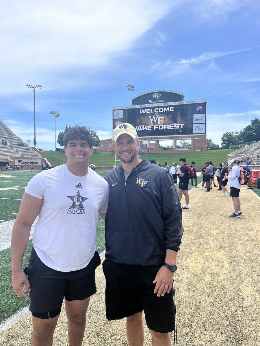 JakeNamnun's tweet photo. Great day working with @CoachTabacca and Coach Benzinger at @WakeFB can’t wait to continue building on this! https://t.co/gZx4iKN6Sr
