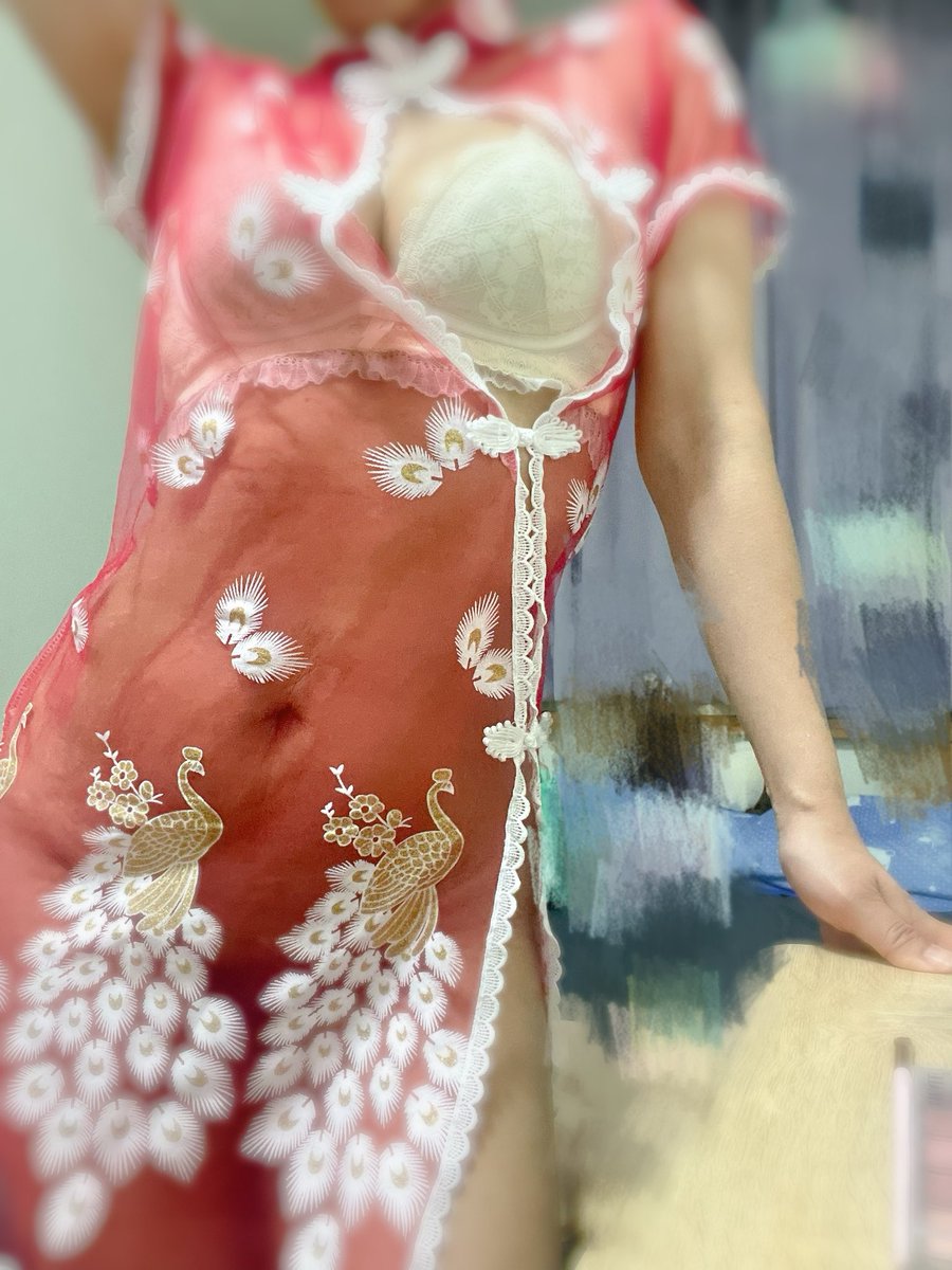 新買的服裝，準備要去打戰。希望能整晚爽快！
愛你😘
#BreakingTheCycle 
#Trump24 https://t.co/leZhiwsiVD