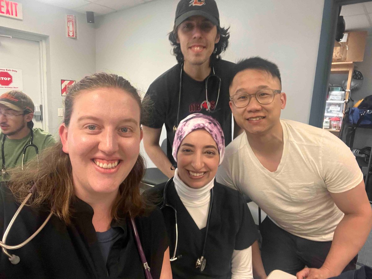 Congratulations to our group of residents taking their pre-hospital physician tests today! They all earned their certification! 

#guthrieEMResidency #match2025