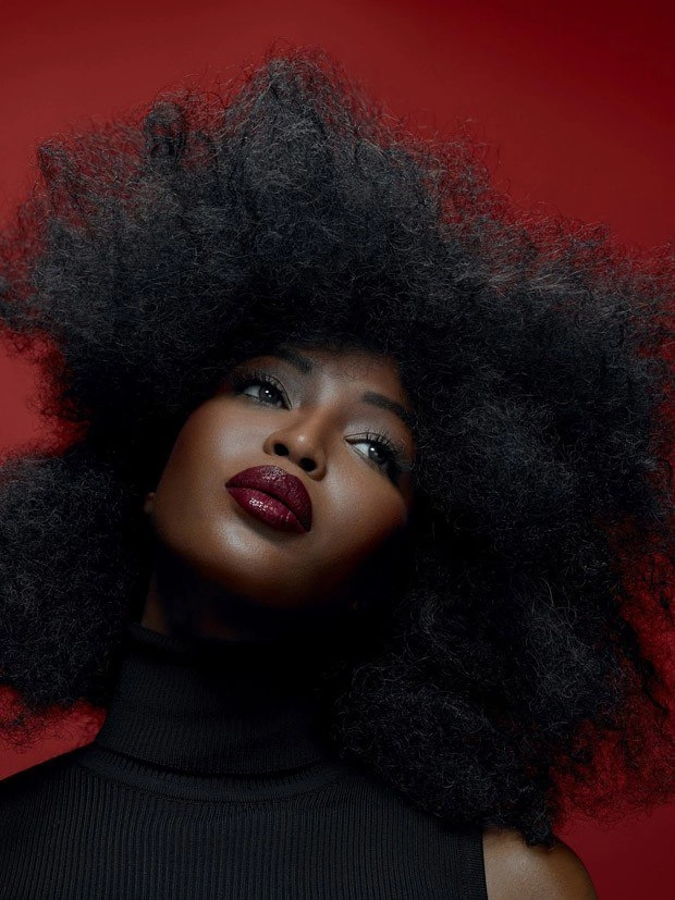 worlds_moda's tweet image. Welcome to VOGUE BRAZIL!
Stay tuned!
#june24WM (1/3)

#VOGUEBRAZIL,
May 2016.
By #GuiPaganini

#NaomiCampbell