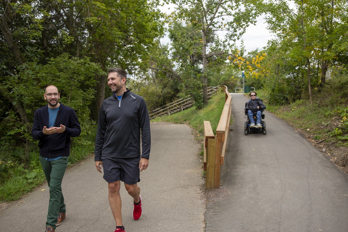 Happy International Trails Day!

Wondering how to celebrate?

🏞️Enjoy over 160 km of scenic trails in YEG
🧭Drop in at our free Play Rangers program at Northeast Park.
🌄Join the <a href="/RiverValleyPark/">RiverValleyAlliance</a> celebrations from 9:30 am to 1:30 pm

More info: edmonton.ca/PlayRangers

#Yeg