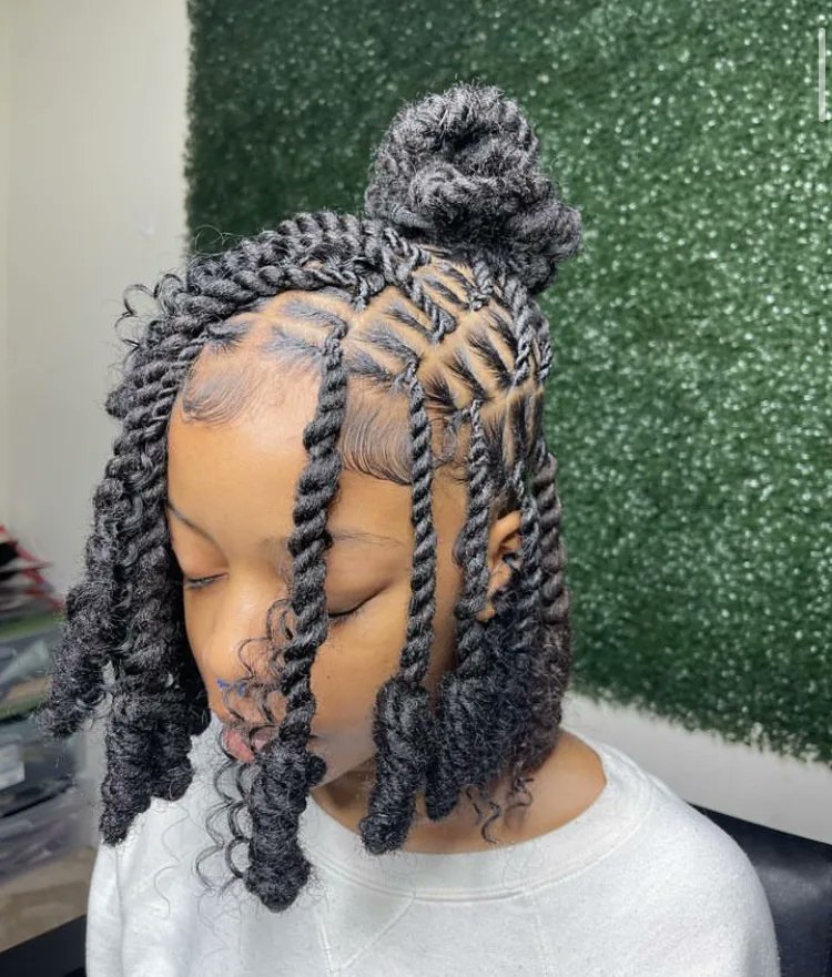 afe_jessica's tweet image. Invisible locs ideas for you all.  Follow for more #Braids #Hairstyle #Braidstyle
