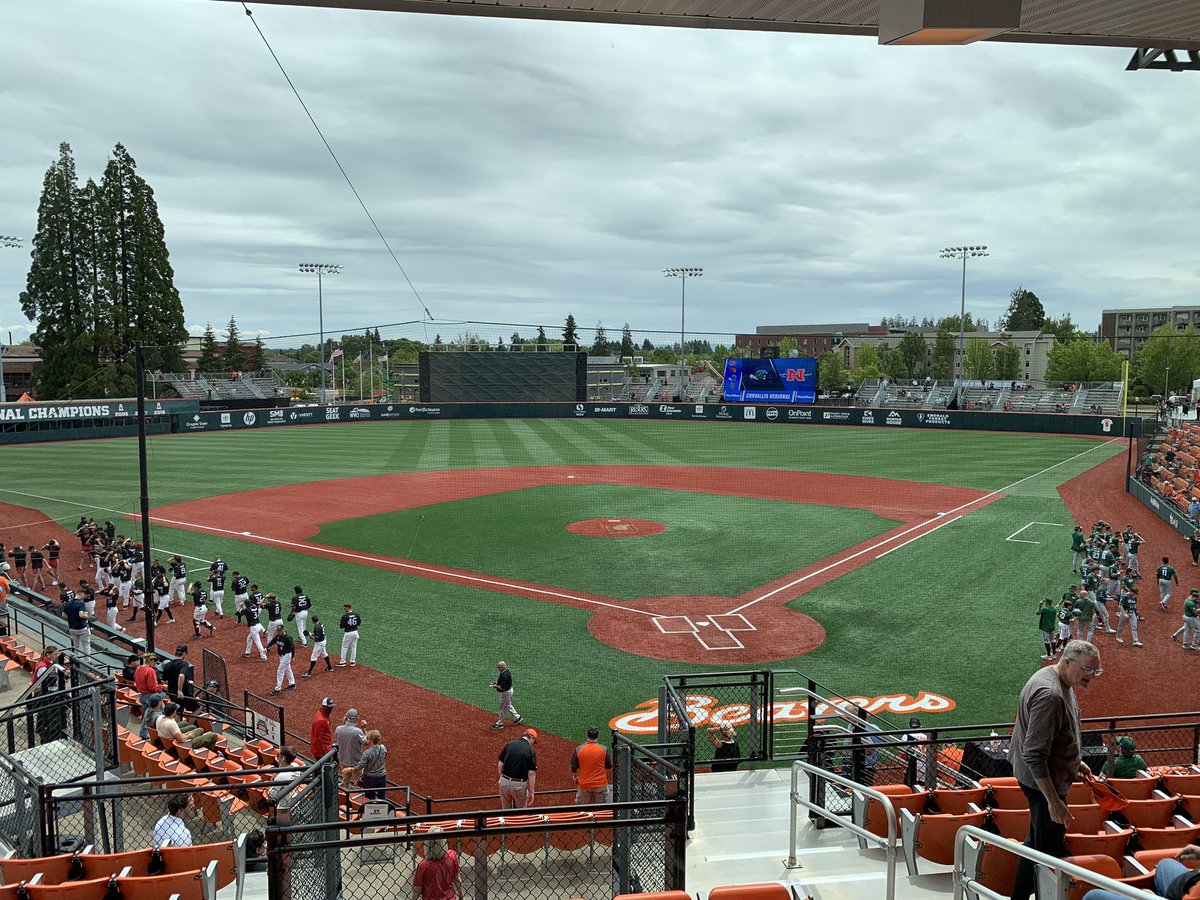 Roxy Bernstein tweet media