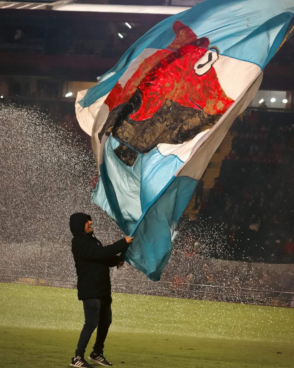 SOOOOOYDELNEEEEEEEEEGRO
DESDEEEQUEEEEE
TABAENLACUNAAAAA