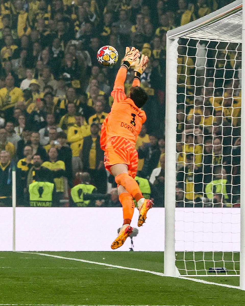 ChampionsLeague's tweet image. KOBEL 👏

#UCLfinal