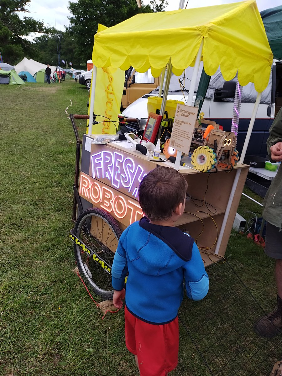 Yuwei Lin (she/her) tweet media