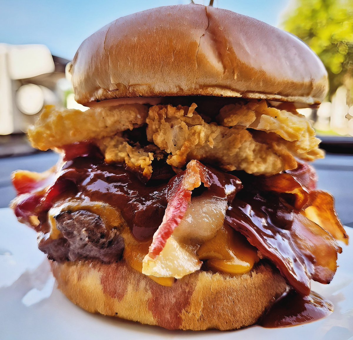 HolyGrailPub's tweet photo. 🍔 June Burger of the Month 🍔

Beef Patty, Wisconsin Cheddar, Crispy Bacon, Fried Shallots and Spicy BBQ Sauce on a toasted Brioche Bun. 

#bestofplano #planotx #friscotx #dallasfoodie #bbqburger https://t.co/Uo41I13NWR