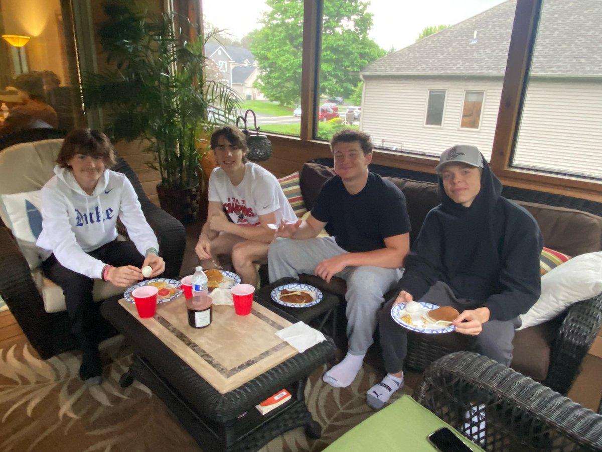 Lakeville North Lax tweet media