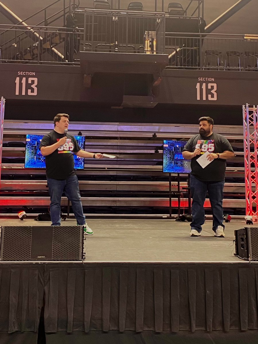 hot995's tweet photo. If your at the inaugural @MetFest202 come to the IHeart Land lounge and meet @mrerickv and @AndrewHoody #Metfest https://t.co/3FK5Uawrhj