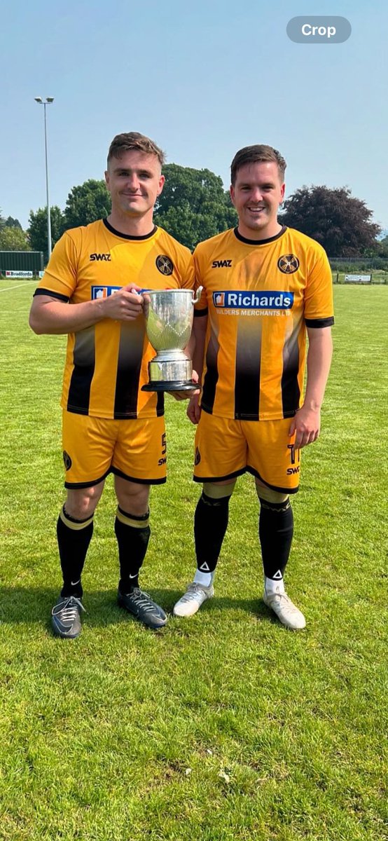 SamJohnWhite's tweet photo. What a day. And beer won ⚽️💙 https://t.co/FTL5o4vJzG