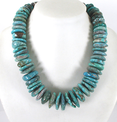 Turquoise comes in blue, to blue-green, with possible shading towards brown-veined greens. It is the natural variations in turquoise that make it appealing. The color of turquoise in American Indian jewelry ranges from brownish green to bright blue. horsekeeping.com/jewelry/neckla…