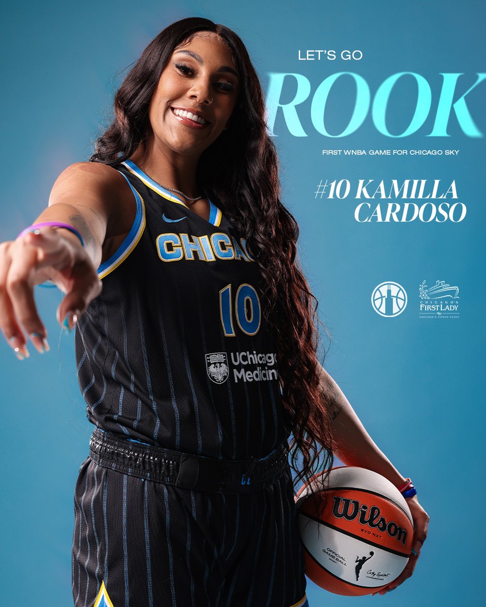 chicagosky's tweet photo. Now officially checking into a @WNBA game for the FIRST time: @Kamillascsilva 👏🏾

#skytown | @CFLCruises https://t.co/4akNGlyXiI
