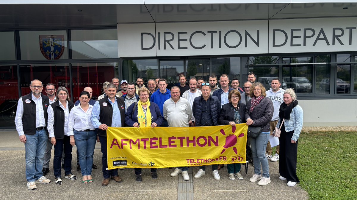 udsp53's tweet photo. L’@udsp53 réunissait ce matin les présidents d’amicale à la direction du @sdis53 - moment d’échanges et de convivialité - présentation de solutions de gestion des calendriers et point des actions en faveur du @Telethon_France https://t.co/Dopi6fPQCL