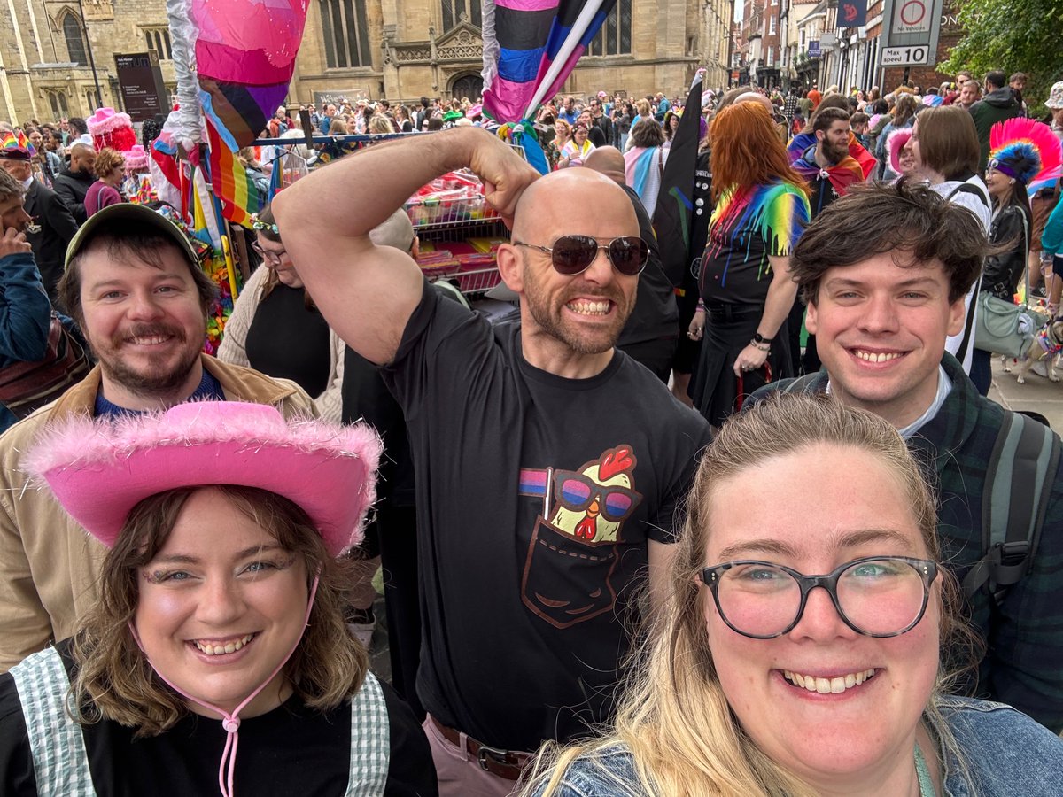 Miss Wragg tweet media