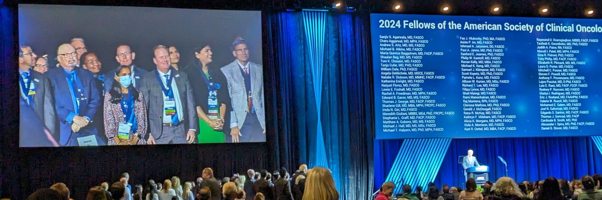 BenLok's tweet image. Congratulations to @MeredithGiulia1 on being inducted as a Fellow of @ASCO - a big honor 🏆🏆🏆 All of us at @RadMedPM @UofTDRO @pmcancercentre @PMResearch_UHN @UHN are very proud of you 🎉🎊🎉 @DKirschMDPhD @ldawsonmd @akeithstewart #ASCO24