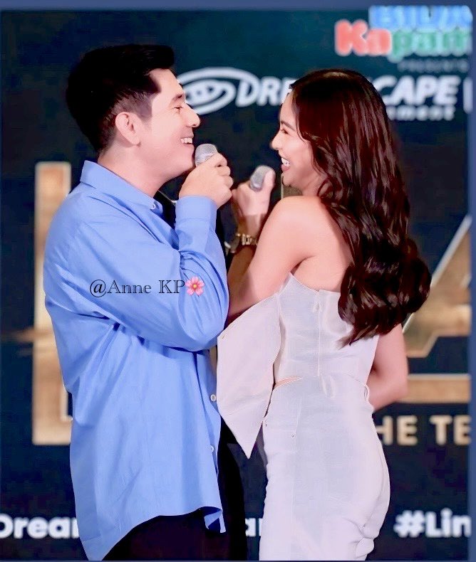 meAnneKimPau's tweet photo. 7 ways people say 'I Love You' without uttering a word😊

1. Mirroring your action.
2. Locked eyes.
3. Should shrugs or rolls. 
4. Sitting close by. 
5. Head tilting.
6. The finger caress. 
7. A warm smile.

#KimPau 
#KimChiu #PauloAbelino https://t.co/lgR7iYPsTQ