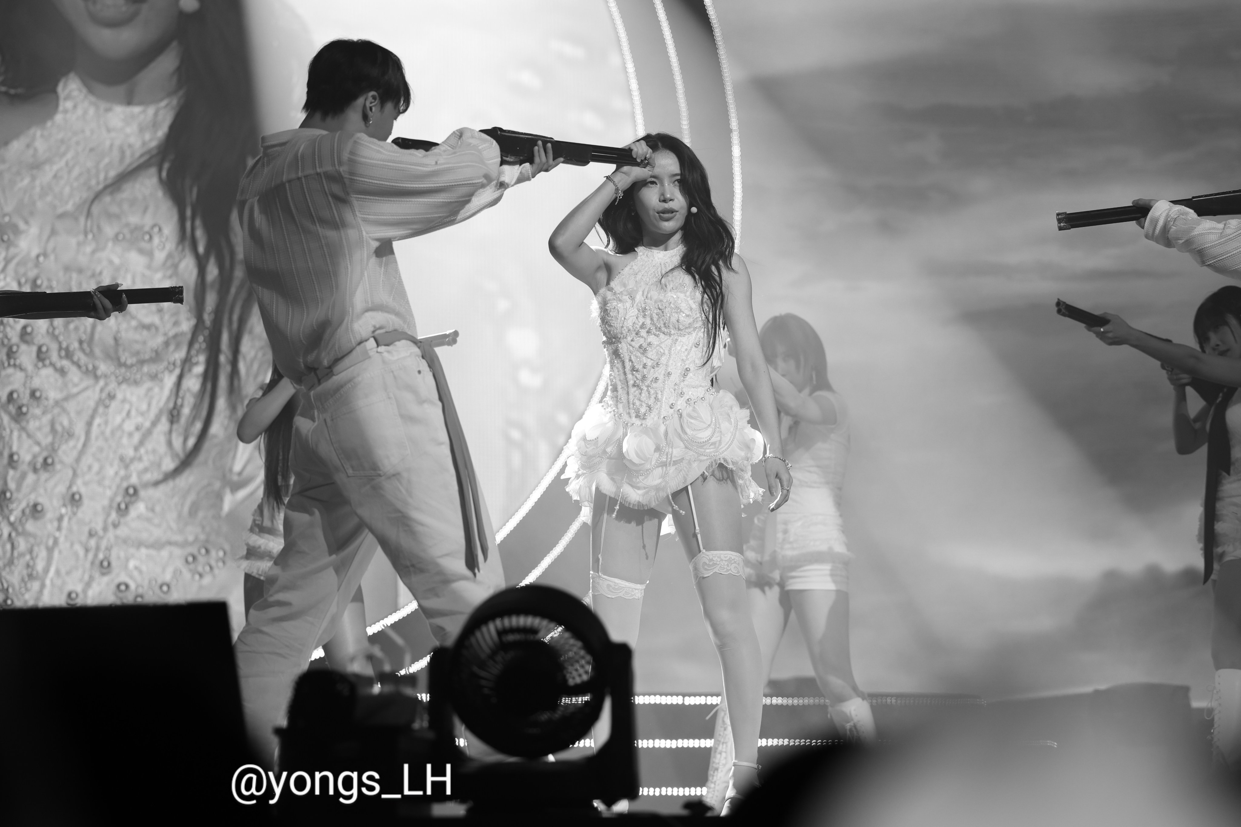 GPAEAXQXsAENGCg?format=jpg&name=4096x4096