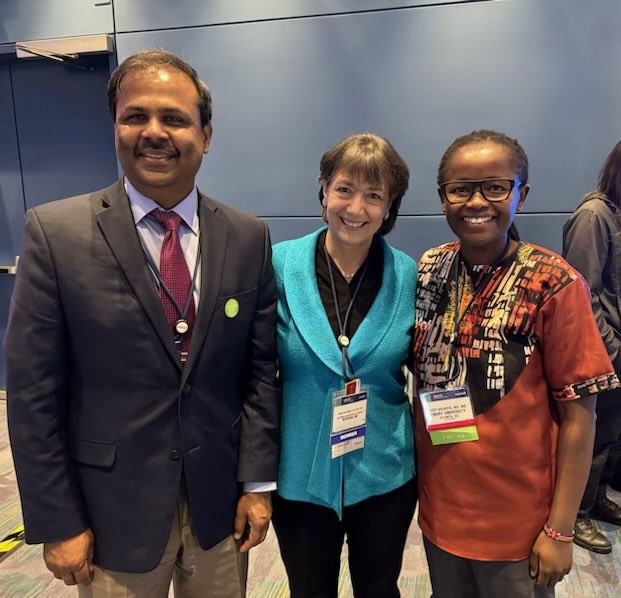 Suresh S. Ramalingam, MD, FASCO (@ramalingammd) on Twitter photo Great to spend a few precious minutes with the @NIHDirector <a href="/ASCO/">ASCO</a> along with fellow <a href="/WinshipAtEmory/">Winship Cancer Institute of Emory University</a> faculty member <a href="/judywawira/">Judy Gichoya</a>. <a href="/theNCI/">National Cancer Institute</a> Great to spend a few precious minutes with the @NIHDirector <a href="/ASCO/">ASCO</a> along with fellow <a href="/WinshipAtEmory/">Winship Cancer Institute of Emory University</a> faculty member <a href="/judywawira/">Judy Gichoya</a>. <a href="/theNCI/">National Cancer Institute</a>