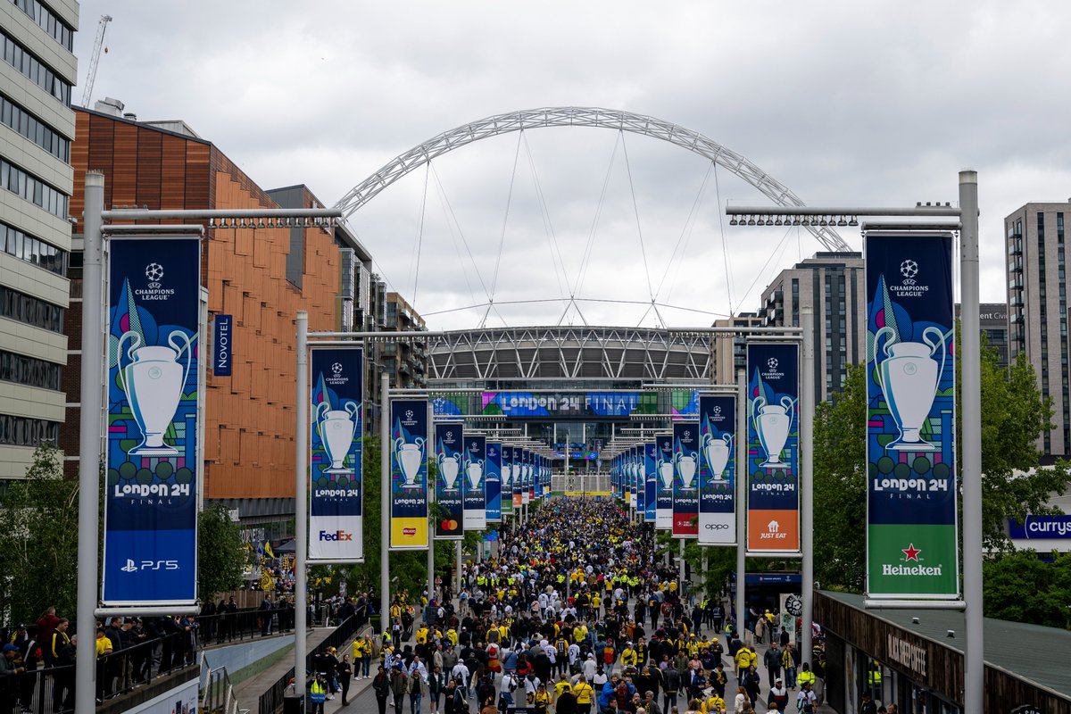 😮 Heute sind über 50.000 Borussinnen und Borussen in London unterwegs! Das ist Wahnsinn! 💛

#UCL #UCLFinal