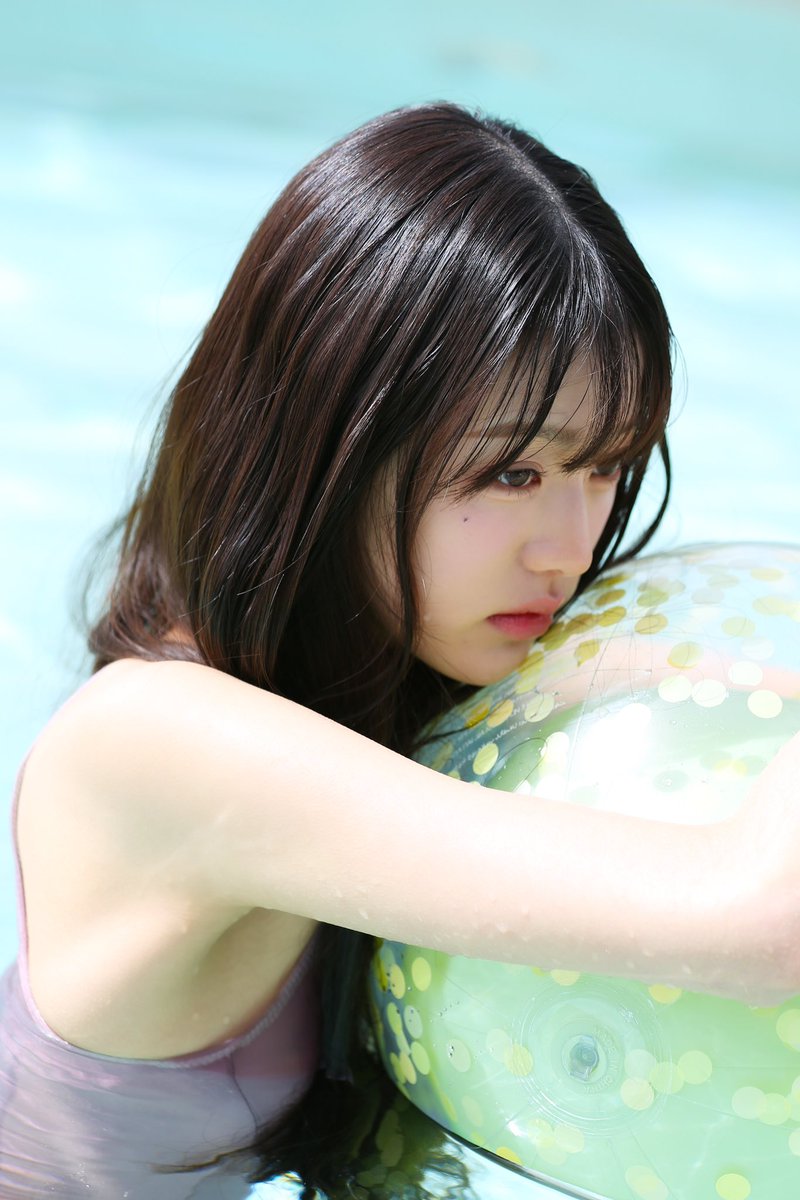 wonyoungpics's tweet photo. https://t.co/FBr4XLzIlQ
