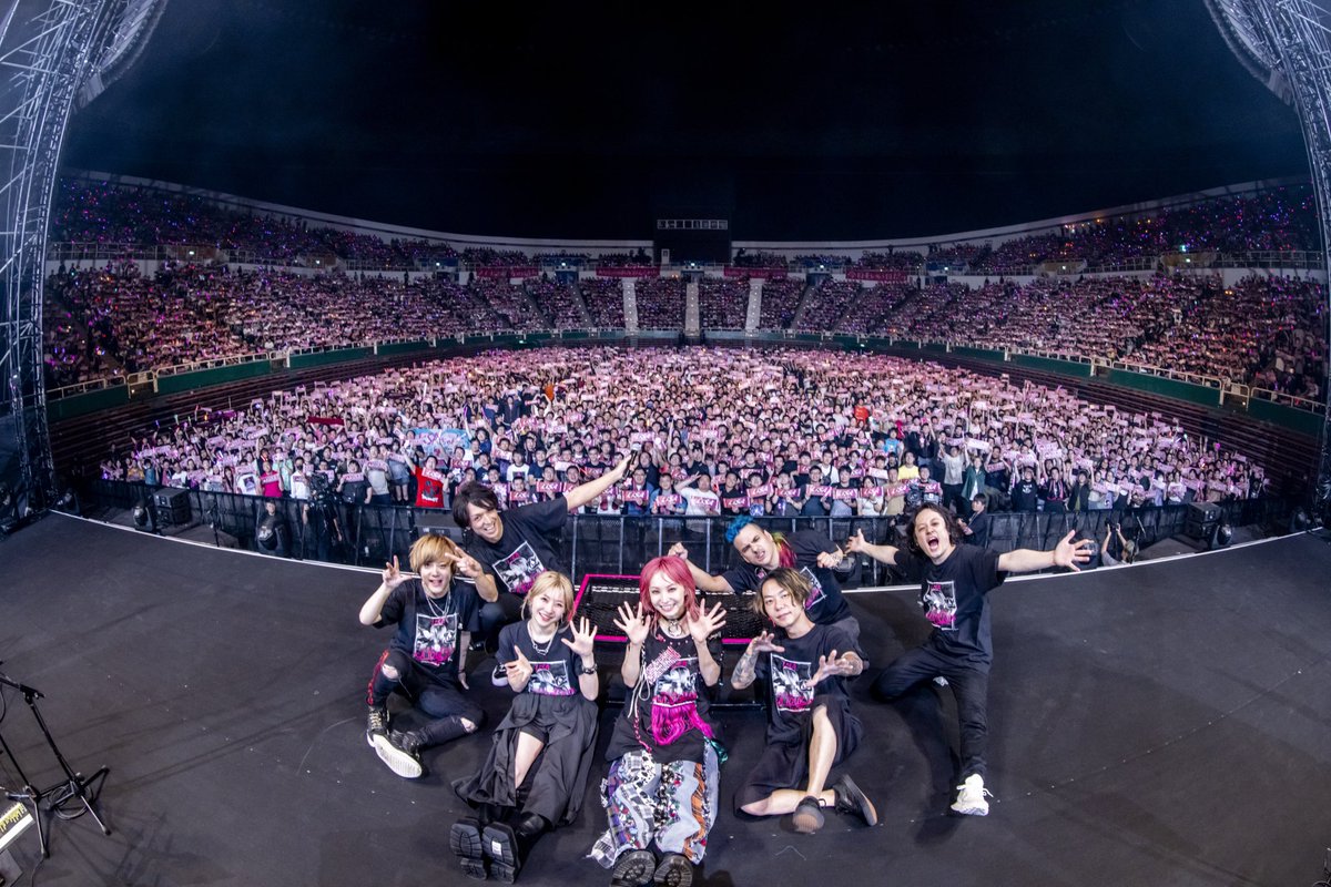 LiSA_OLiVE's tweet photo. 謝謝台北ー！我很想你們😭❤️非常開心🥹🩷🩷🩷
謝謝你們、跟我一起唱歌！跟我一起跳！
多謝😭❤️

一定会 回來台北！
下次我們去台北ARENA！約定👆
一定！！！😭❤️

你們最棒了！！贊👍

謝謝大家ーーー！🥹🩷🩷

#LiSASiA2024 #TAiPEi https://t.co/5LR7CowiiX