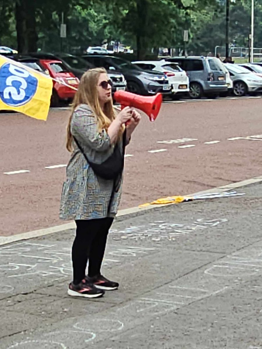 PCS_LlGC tweet media