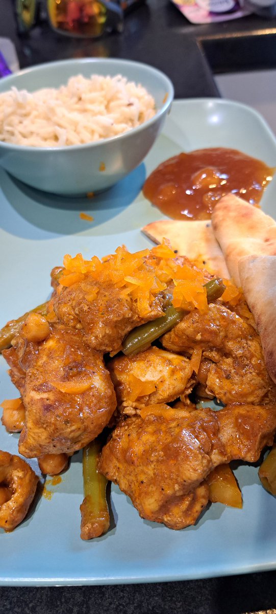 Elliot Drake tweet media