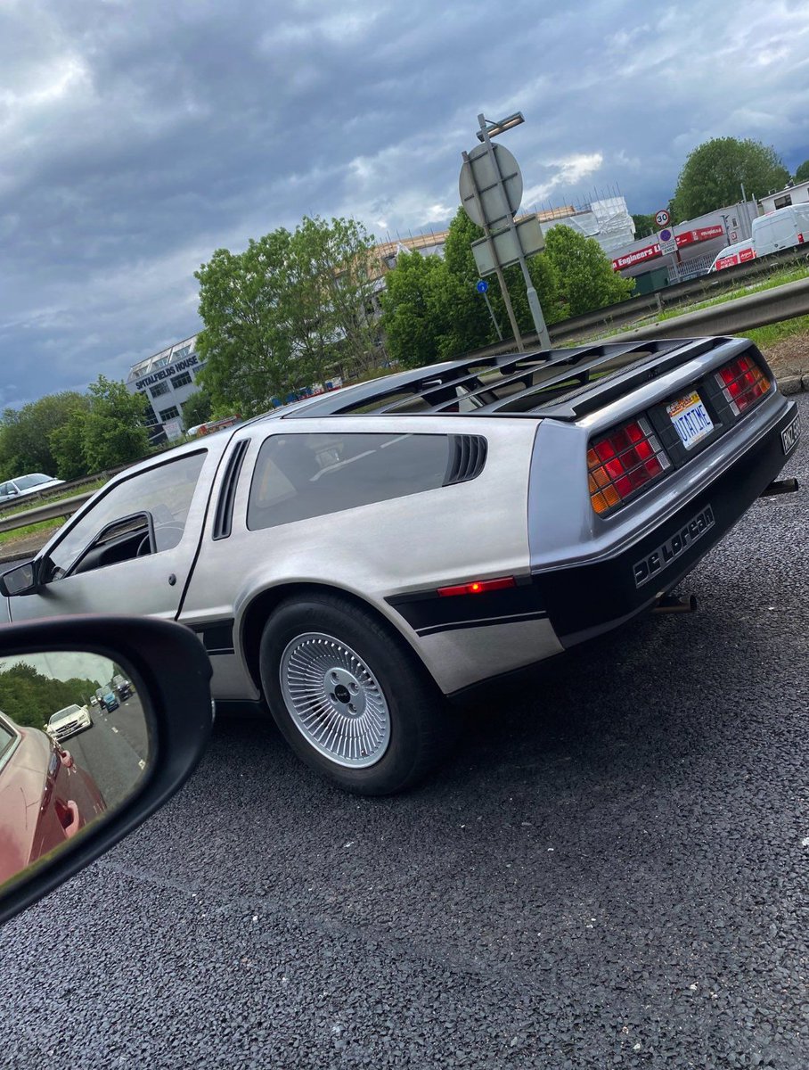 DayTripper_RC's tweet image. When you’re stuck in traffic and you have no chance in getting up to 88mph

#OutaTime