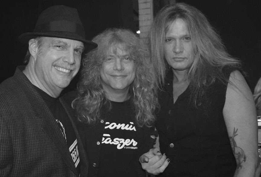 billymcdinca's tweet photo. Nice flashback photos this morning
#BonzoBash before the HOB Sunset was demolished
@StevenAdlerSite
@sebastianbach
Plus MOC @unclejoebenson & another legendary @gunsnroses drummer @mattsorum https://t.co/VC6xEZEGTw
