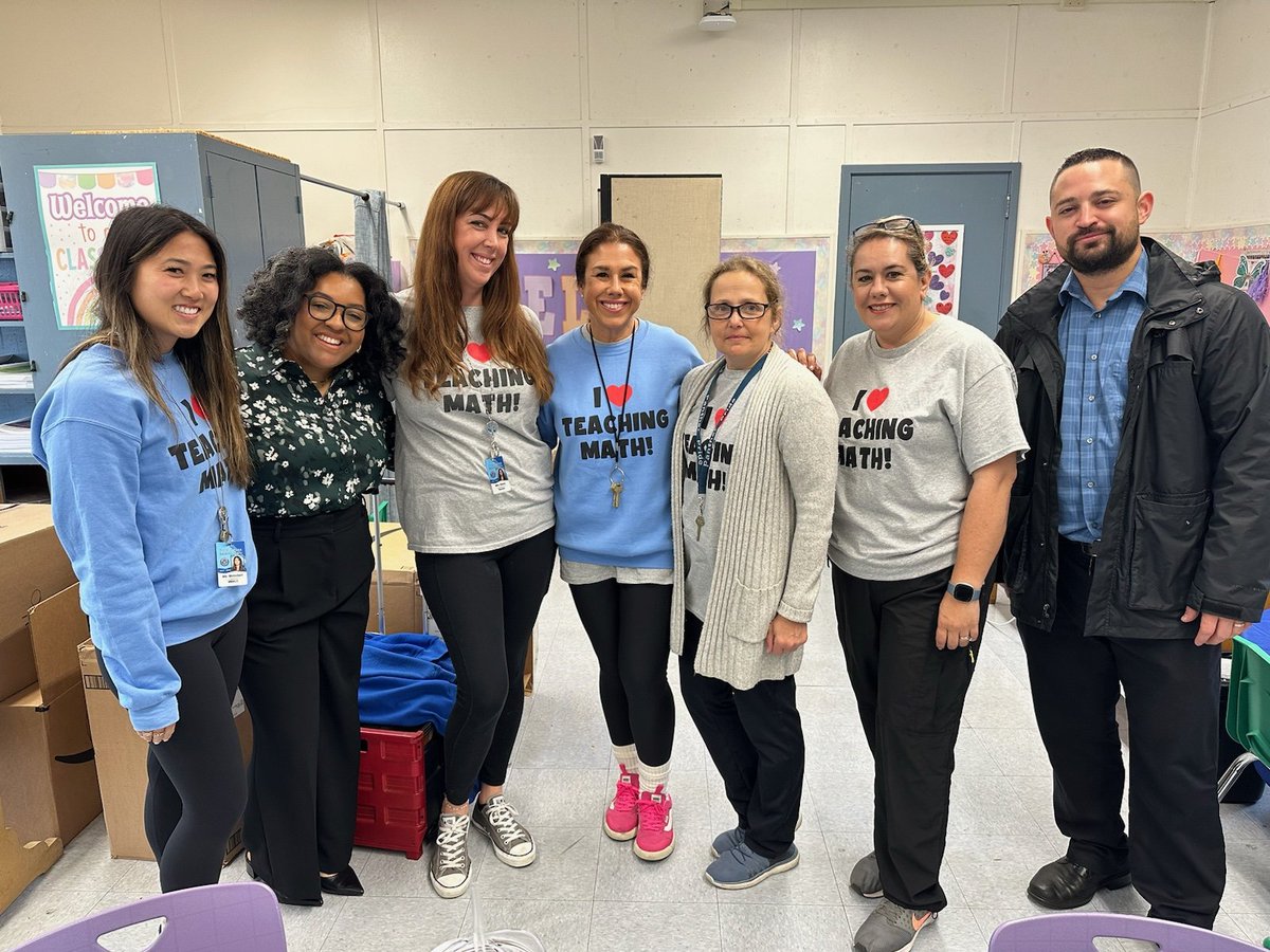 sandraeduc8's tweet photo. Getting ready for next year w @ImagineLearning @IllustrateMath coaching &amp; planning days. Thanks for supporting our implementation of IM.
Shout-out to Vanita Beavers, your guidance is invaluable! 🌟 #internalizinglessons @LASchoolsNorth @LAUSDDepSupInst @LAUSD_Achieve @LASchools https://t.co/wMqtRZ5CUR