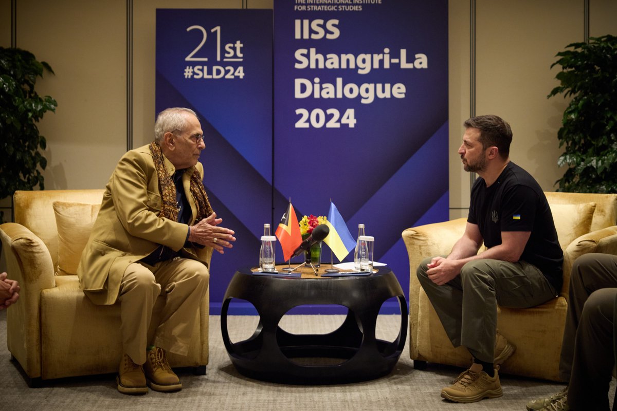 Volodymyr Zelenskyy / Володимир Зеленський tweet media