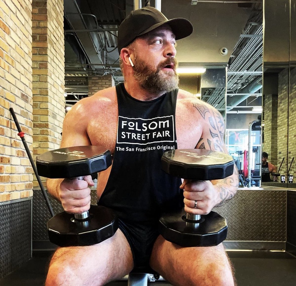 stefanray34's tweet photo. 🏋️‍♂️💪🏻 https://t.co/vorUQFM5Yq
