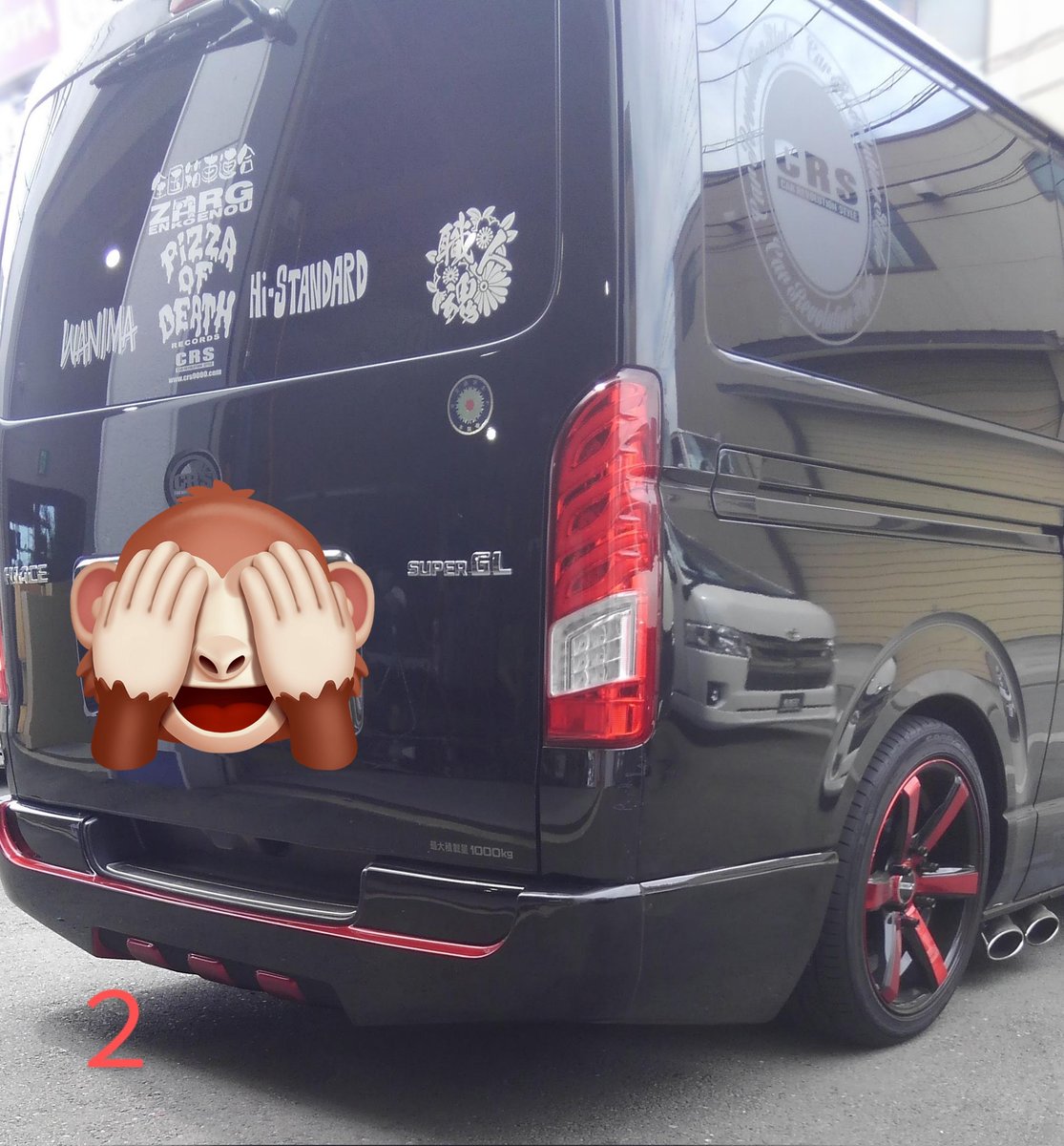 onodenboya1's tweet photo. 納車から現在までのからホイール一覧

1 .ESSEX   ES16インチ  ハイパーゲロス
2.ESSEX  EC19インチ  レッドクリア
3.ESSEX  EL19インチ  特注色レッドクリア+ブラックアルマイト
4.RAYS TE37SB BR 18インチ

どれが1番良かったかな？

#ハイエース https://t.co/elJ3zn6EDw