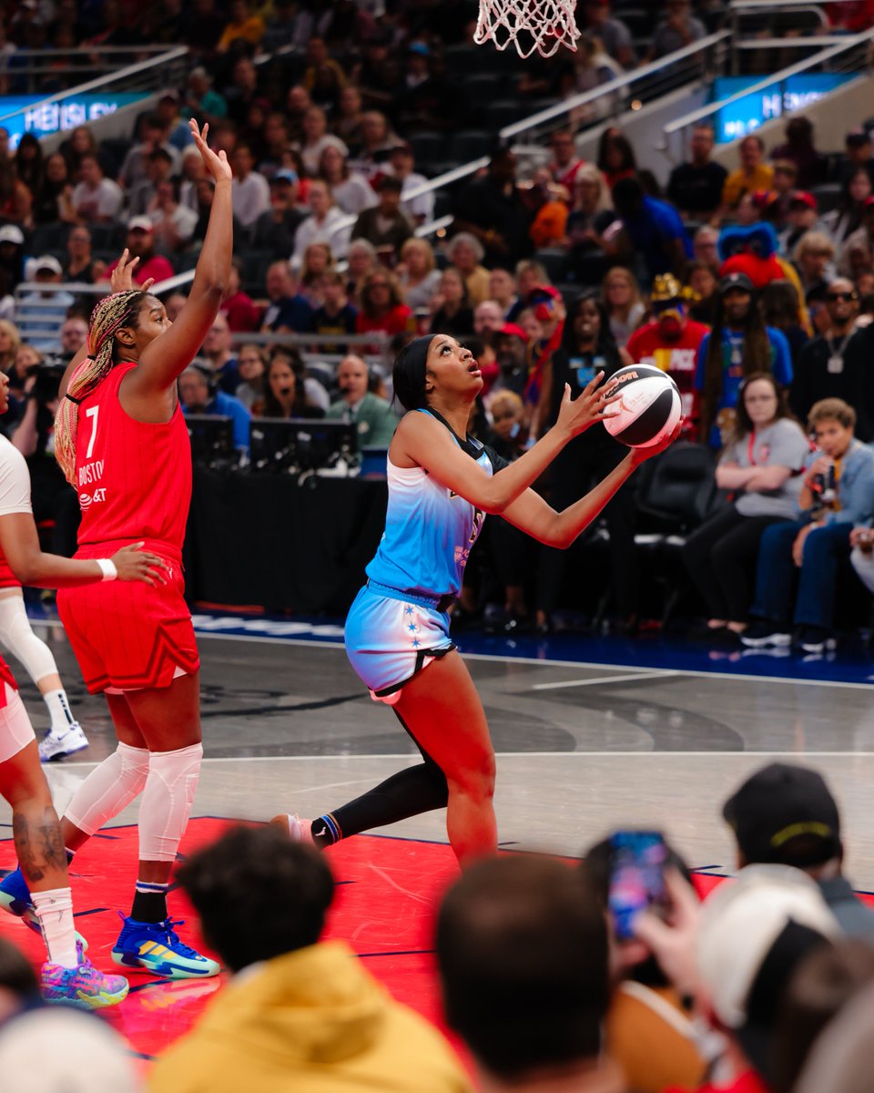 Chicago Sky tweet media