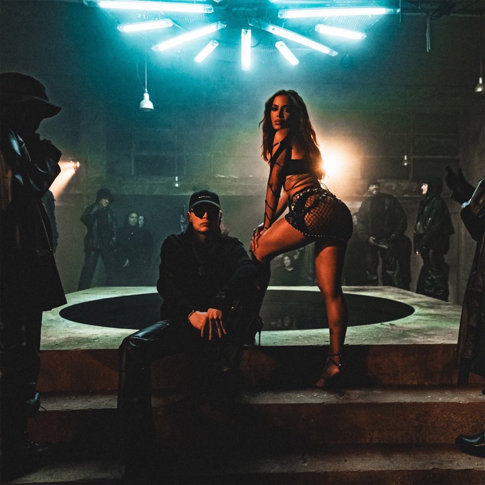 BillboardAnt's tweet photo. .@_PesoPluma &amp; @Anitta’s “BELLAKEO” surpassed 350 million streams on Spotify. https://t.co/w4TL00SDx3