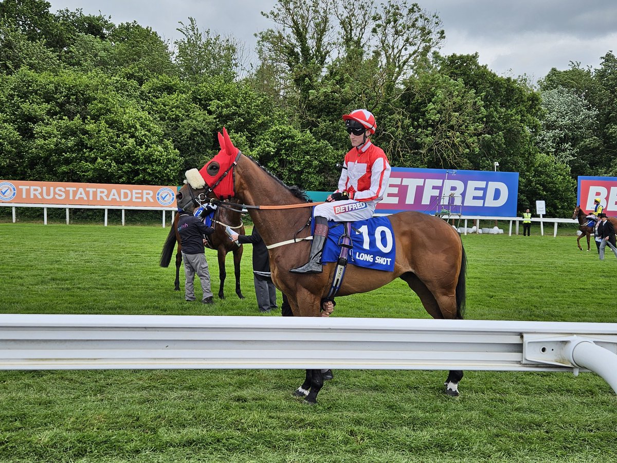 bernieatherton's tweet photo. @DavidEgan99 Thought you might like this photo. Top man. It ran really well and you were blocked in. Will follow the horse. https://t.co/2Ro3CAd6zb