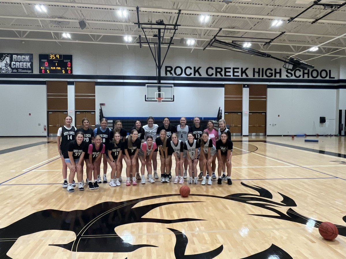 Keller_RCHS's tweet photo. Our program got better with a great week of camps! #RCmustangs https://t.co/KDzAWWSr1J