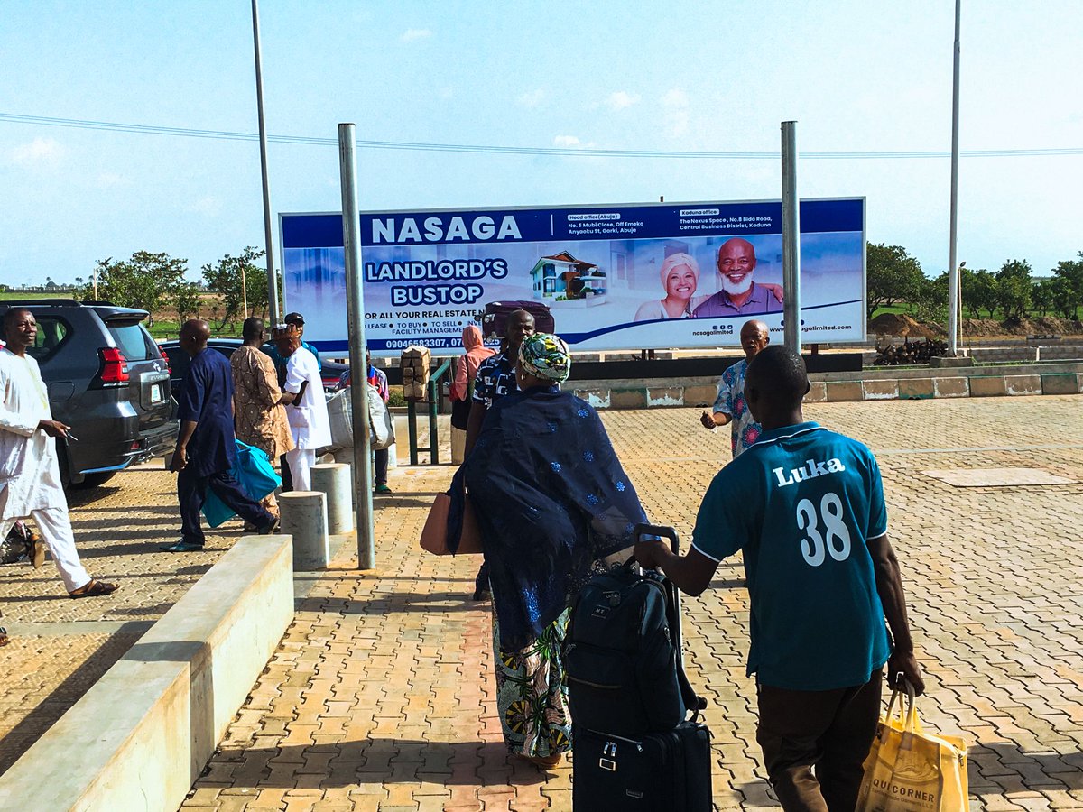 Endcorpsrailway's tweet photo. New Month, New Board, New Brand, New Campaign.

We begin June with the @nasagalimited railway advertising campaign at the Abuja and Kaduna train stations. Prime locations for prime visibility.

#railwayadvertising #endcorps #nasaga https://t.co/BMTzww5hjr