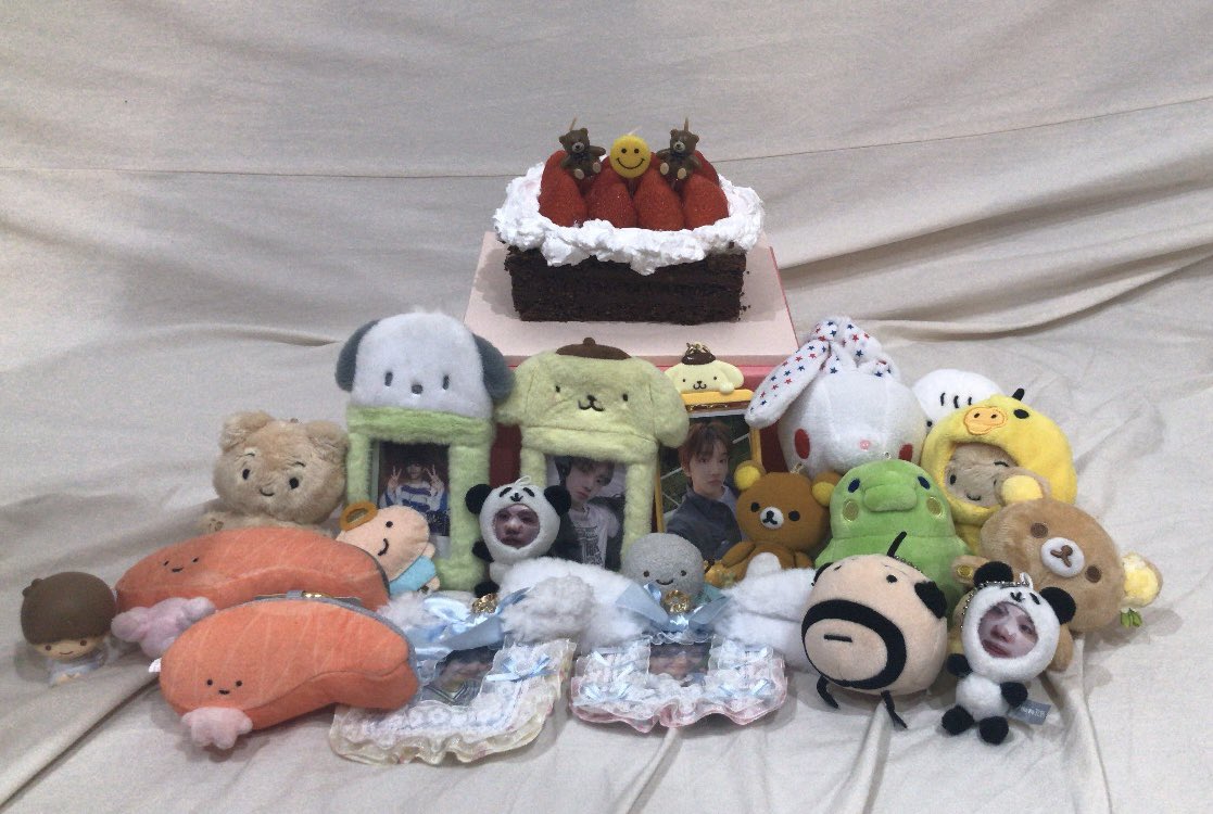 1129zip's tweet photo. 제2회 학부모회🧸🤎 https://t.co/yS3rmFl1Wr
